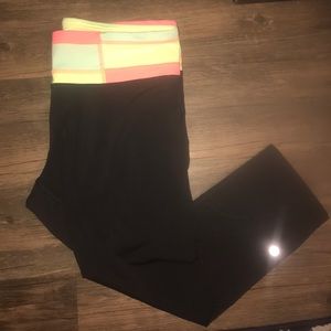 Lululemon Aspire Run Crop size 10 (RARE FIND)